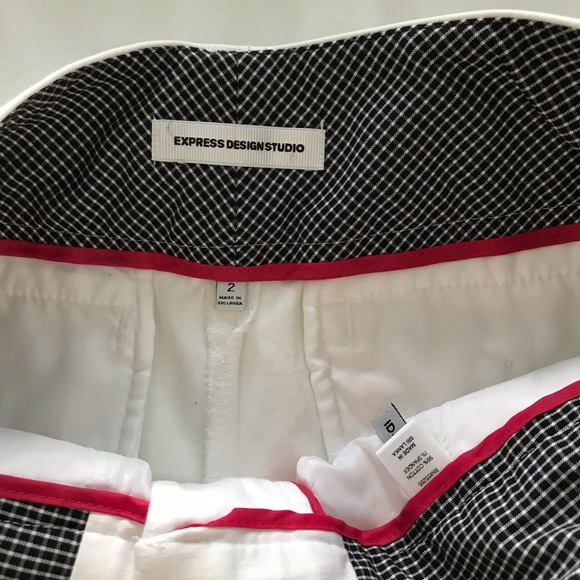 NWOT - Express white dress shorts - Picture 2 of 6